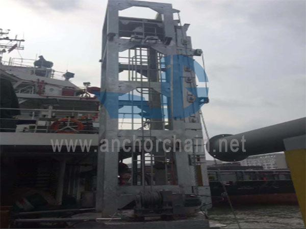 ஹைட்ராலிக் டெலஸ்கோபிக் சுழலும் கப்பல் அலுமினியம் அலாய் வார்ஃப் ஏணி