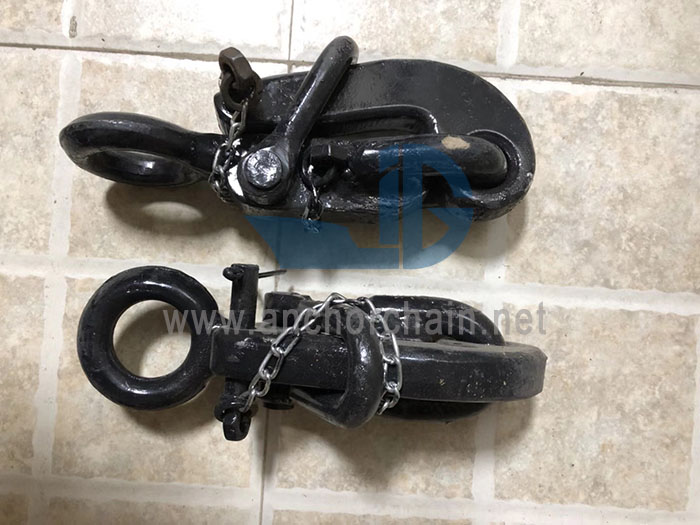 பெலிகன் ஹூக் செயின் ஸ்டாப்பர் கமர்ஷியல்