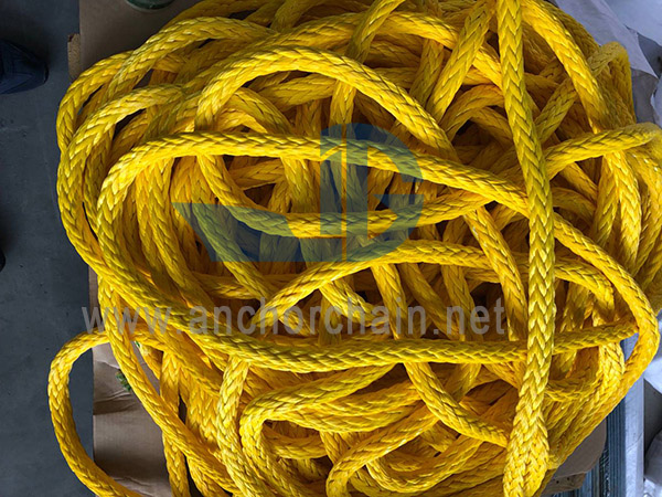 பாலியஸ்டர் மற்றும் பாலிப்ரொப்பிலீன் கலந்த கயிறு